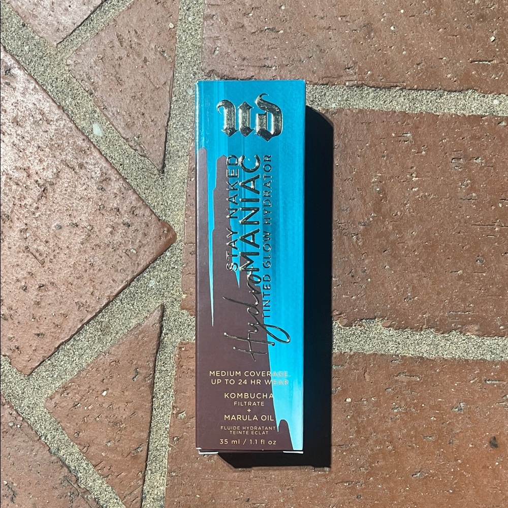 Urban Decay Hydromaniac Tinted Glow Hydrator 
90 ULTRA DEEP